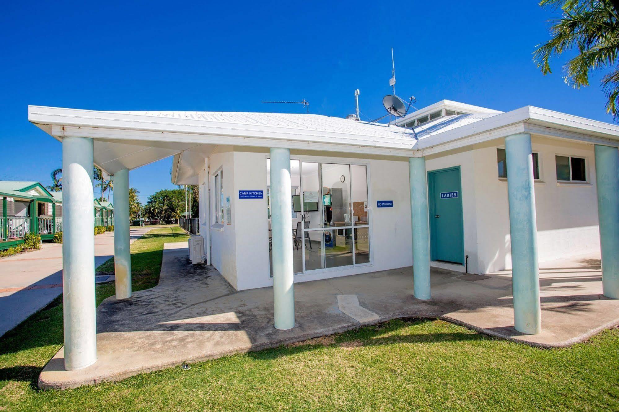 Nrma Bowen Beachfront Holiday Park Zewnętrze zdjęcie